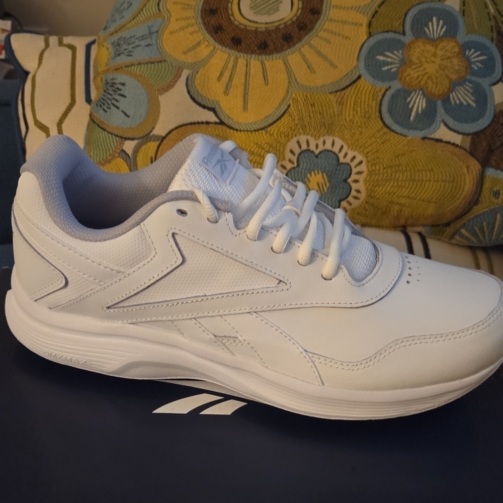 NWT Reebok Walk Ultra 7 DMX MAX ● WIDE 11 ●Shoe Interior with Label - Picture 6 of 10